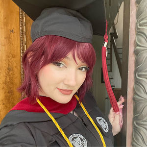 Meet your Posher, Camila